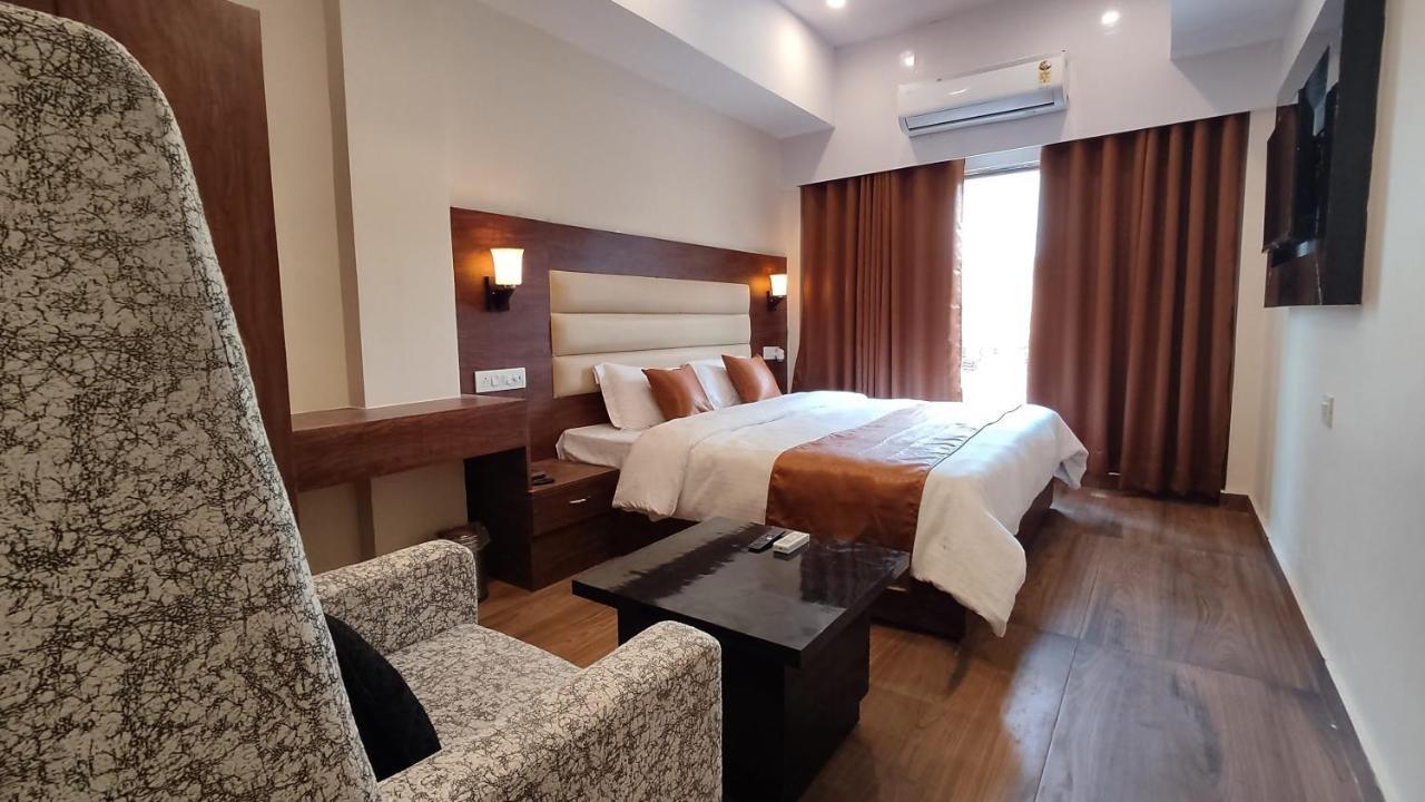 Hotel Skyline Lucknow Exterior foto
