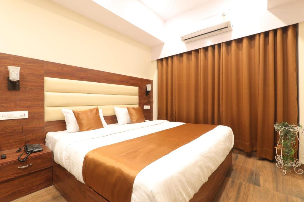 Hotel Skyline Lucknow Exterior foto
