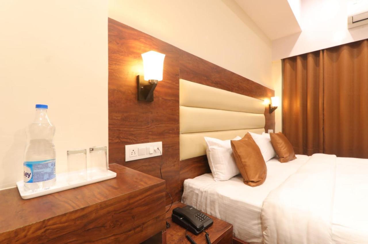 Hotel Skyline Lucknow Exterior foto